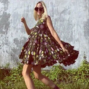 green emerald velvet dress Innika Choo Rayleigh Grait Ti... – Miti store main image 1